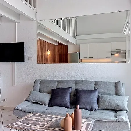Ortal Ocean-10 By Interhome *