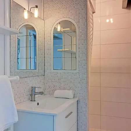 Ortal Ocean-10 By Interhome * Лакано